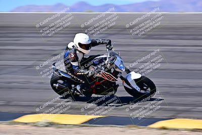 media/Mar-25-2024-Moto Forza (Mon) [[8d4319bd68]]/3-Intermediate Group/Session 3 (Bowl)/